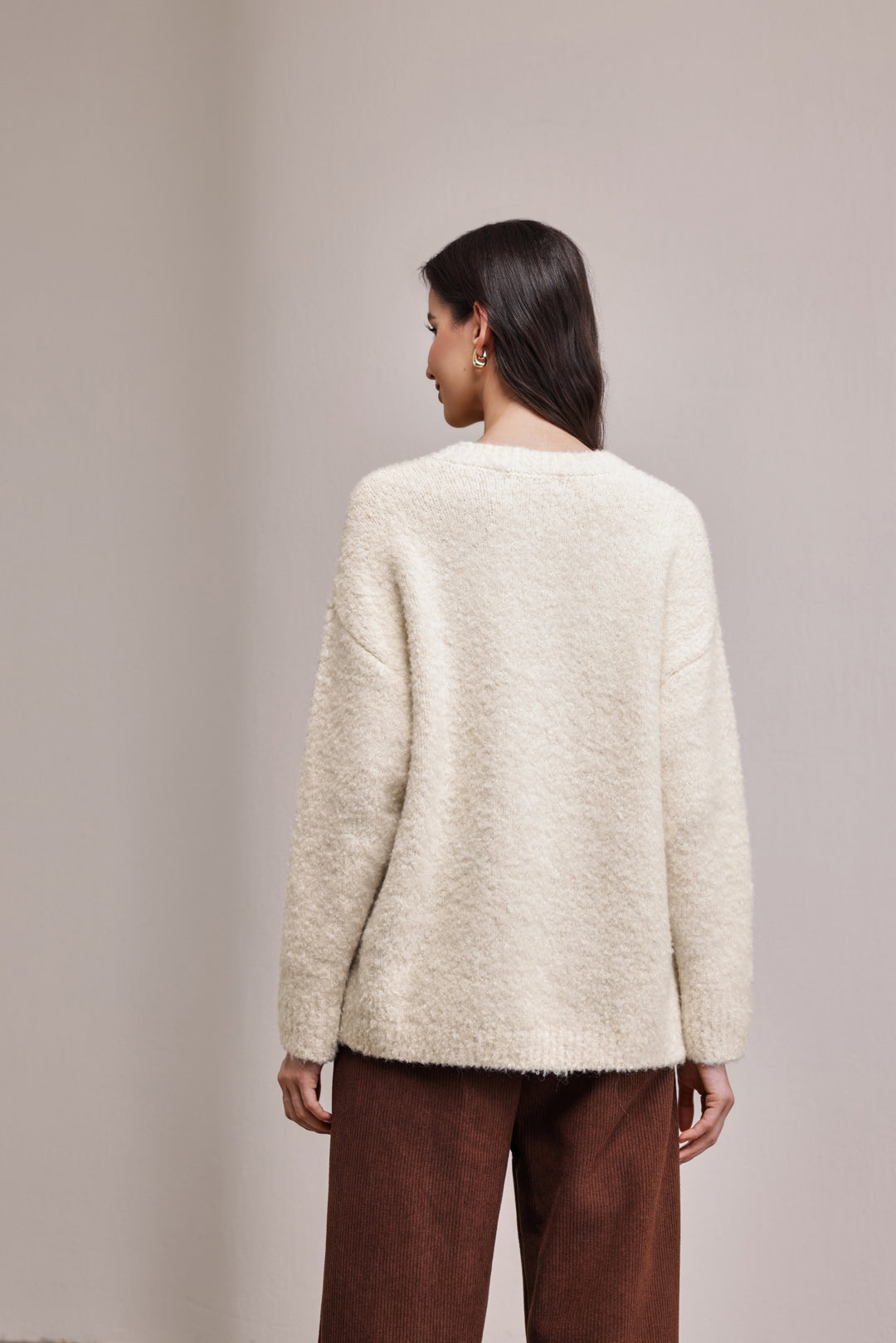 25211 Slit Sweater