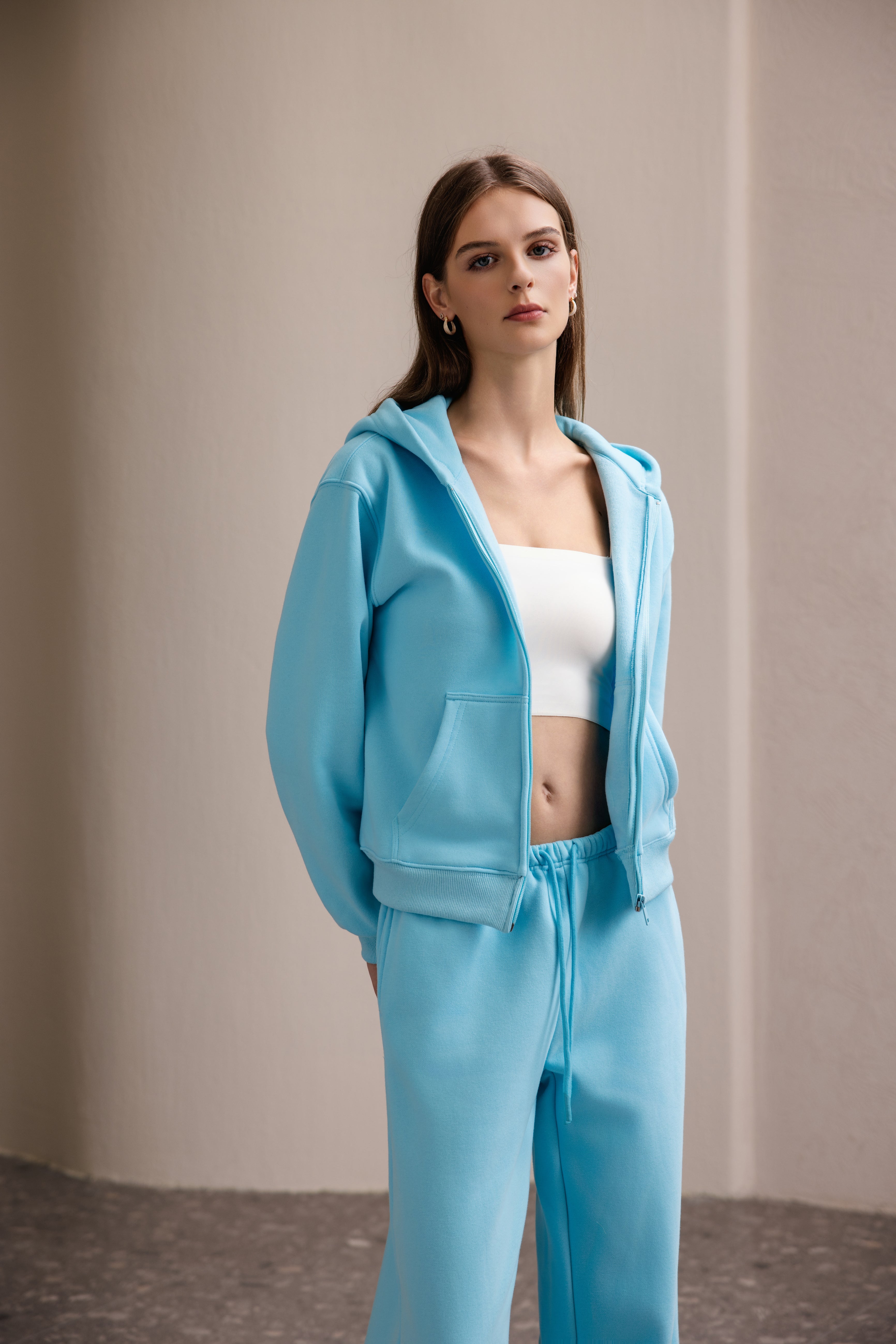 Essential Zip Hoodie