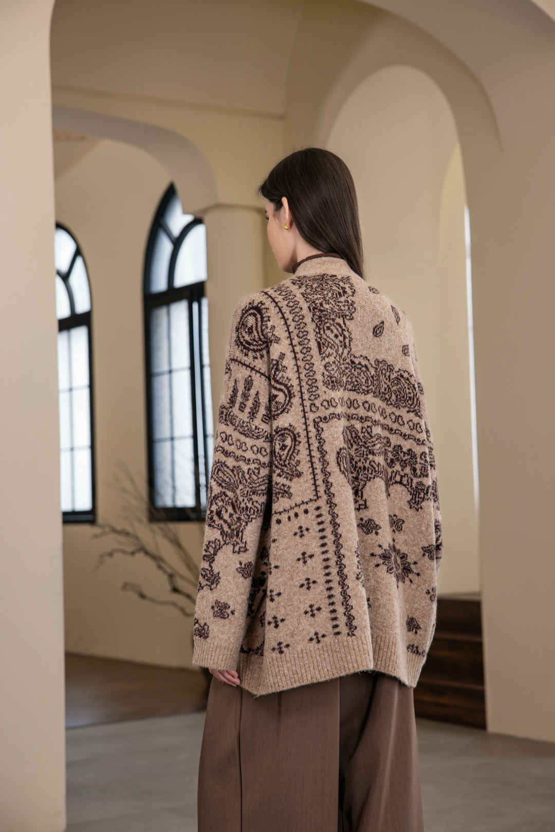 25203 Abstract Oversized Cardigan