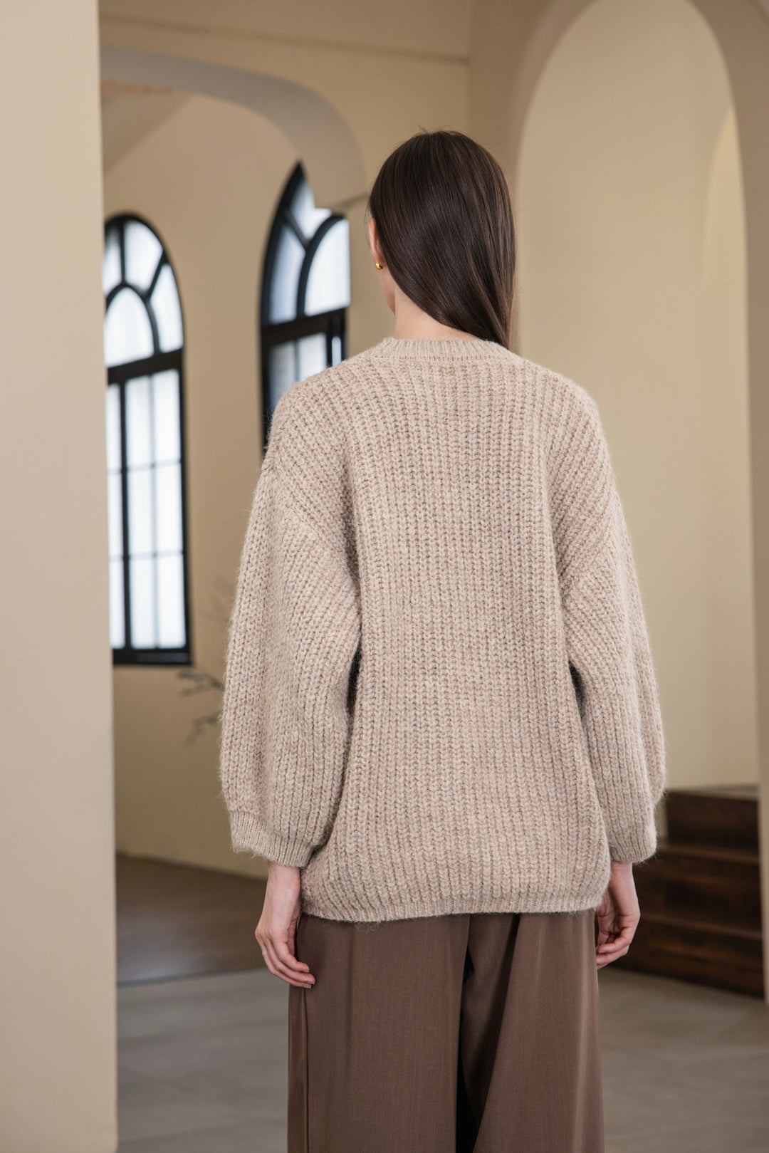 25226 Crewneck Sweater with Puff Sleeve